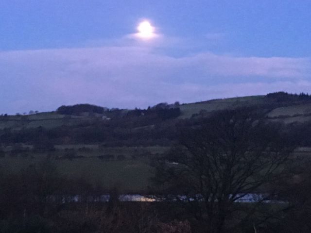 The morning after - Moon reflected in the Lune